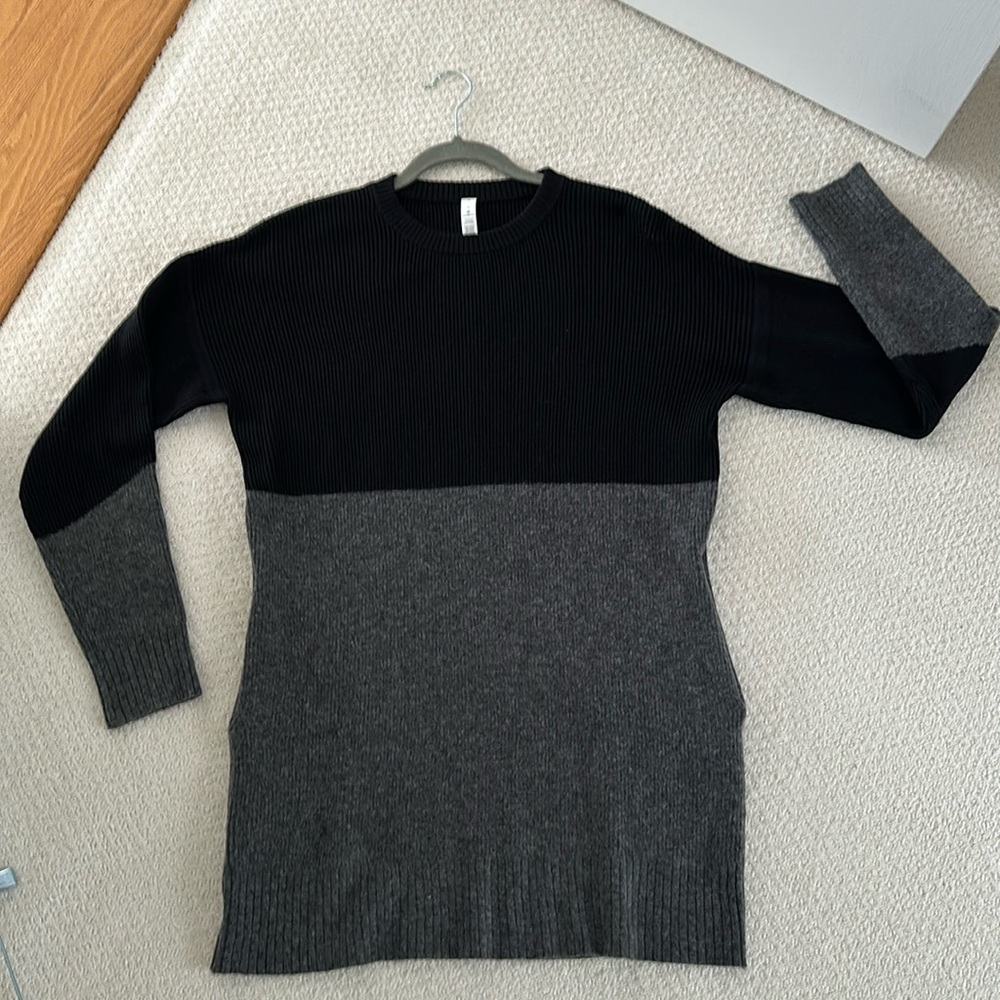 LULULEMON Restful Intention Tunic Sweater, Size S